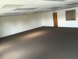 Retail/Office Storefront Building Off Mooney Blvd