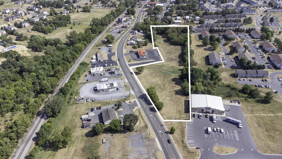 2.2 ACRE COMMERCIAL LOT AVAILABLE