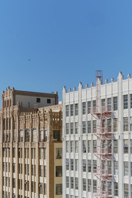 Photo of commercial space at 122 E 7th St in Los Angeles