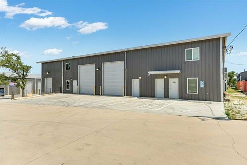 15210 Fitzhugh Rd Ste 1900 and 1901