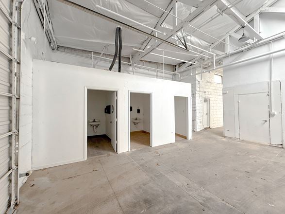 ±10,000 SF Renovated Retail