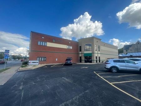 Office space for Rent at 1830 6th Ave in Moline