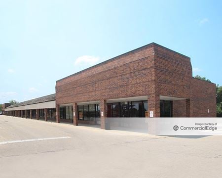Photo of commercial space at 6126 Northwest Hwy in Crystal Lake