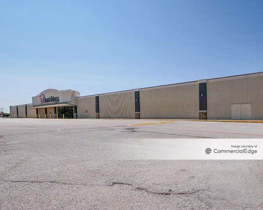 5701 Broadway Blvd