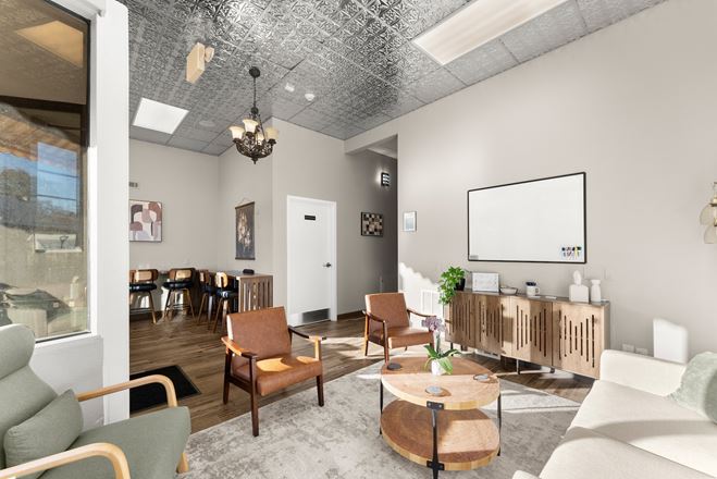 Modern Cowork - Toccoa