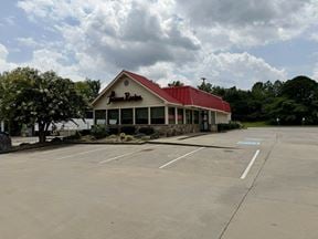 523 Louisville Road