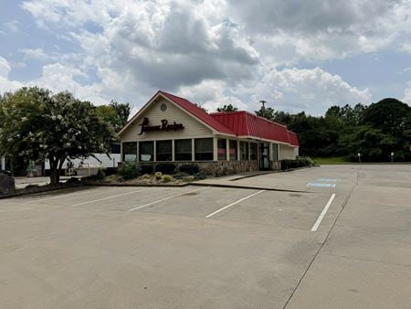 Retail space for Sale at 523 Louisville Road in Alcoa