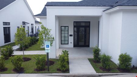 Photo of commercial space at 10239 Jefferson Highway in Baton Rouge