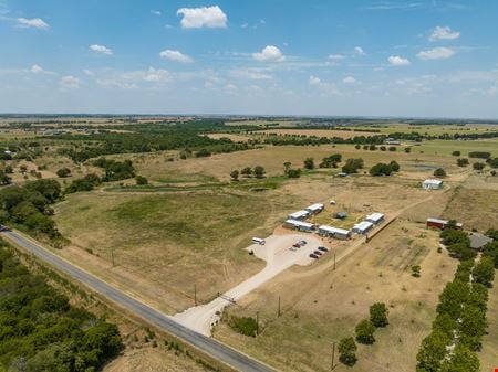 Photo of commercial space at 3701 Mockingbird Ln in Lorena
