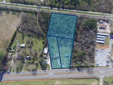 Photo of commercial space at 4009 Us Highway 31 S in Decatur