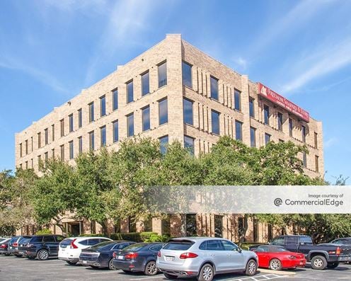Balcones Office Park - 3305 Northland Drive