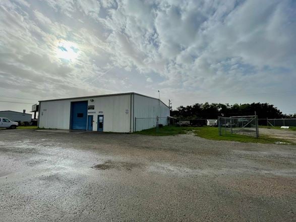 Highway 183 Business Park