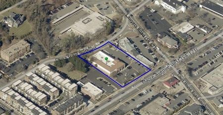 Retail space for Rent at 215 Maple Avenue West in Vienna