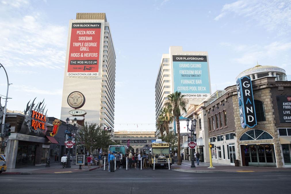 Downtown 3rd - Downtown Las Vegas Hotel & Casino