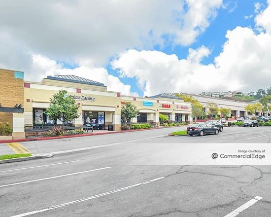 Towne Center East