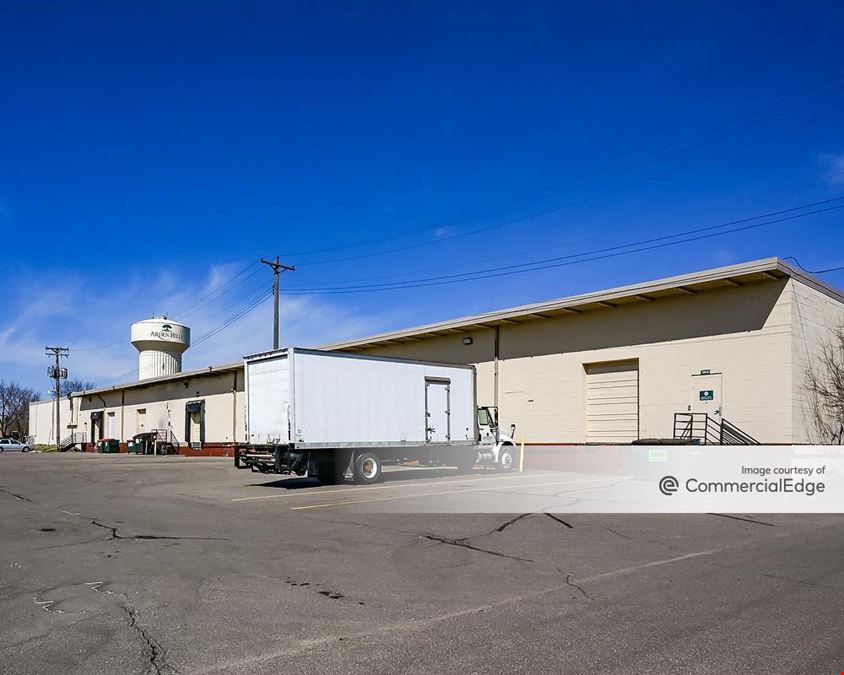 3757-3775, 3770-3776 & 3796-3810 Dunlap Street North