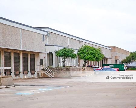 Office space for Rent at 4545 Spring Valley Road in Farmers Branch