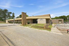 1218 Hickory Chapel Rd. Building 1