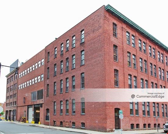 Alexandria Center at Kendall Square - 215 First Street