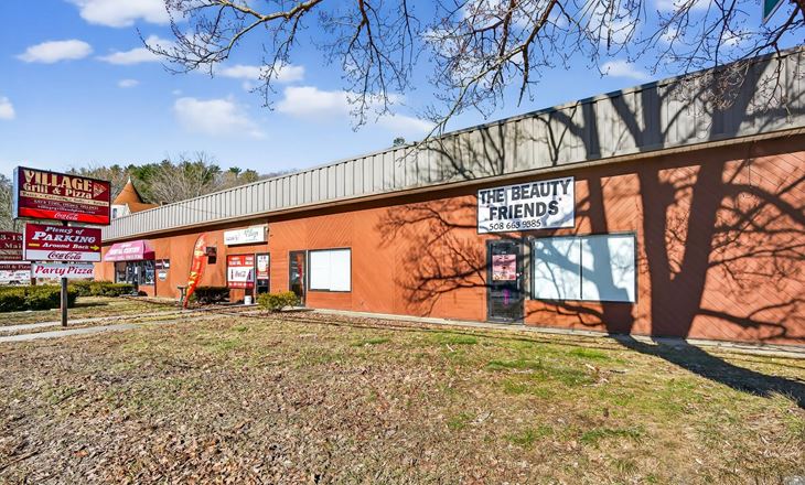 123 S Main St, Athol