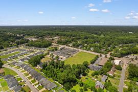 Commercial lot on 2nd Loop Rd.