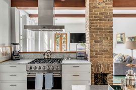 RARE 5 BEDROOM LICENSED STR WITH POOL
