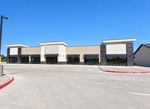 390 Woodcreek Blvd., Fate, Texas 75132 - Fate Commons