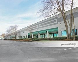 3916 Tradeport Blvd, Building 600