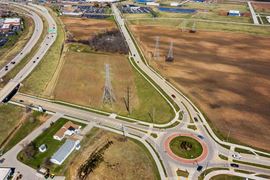 E Plank Rd