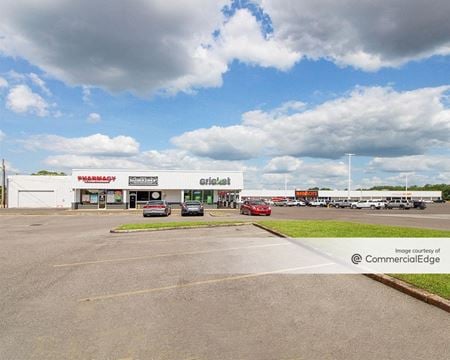 Retail space for Rent at 12820 US Highway 301 in Dade City