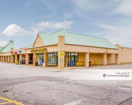 Snowville Shopping Center - Cleveland