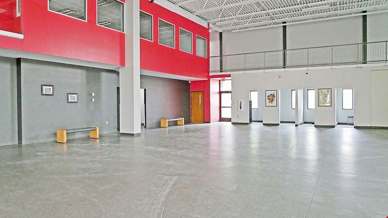 134 E Edgewood Blvd
