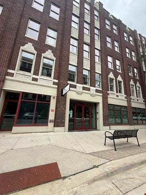 305 2nd St SE #300