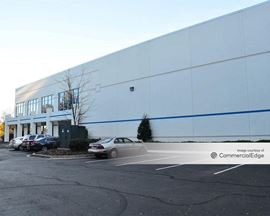 Walton Green Commerce Center - Buildings 4 & 5