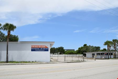 Photo of commercial space at 281 Old Dixie Highway in Tequesta