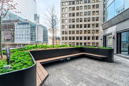 300 Galerie de photos de l'espace 5