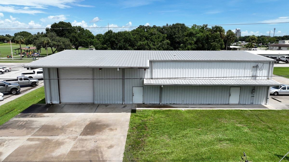 Downtown Okeechobee Industrial Warehouse