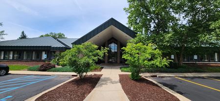 Photo of commercial space at 2140 University Park Drive in Okemos