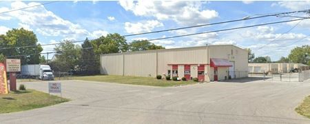 Photo of commercial space at 3901 Groveport Rd in 43207