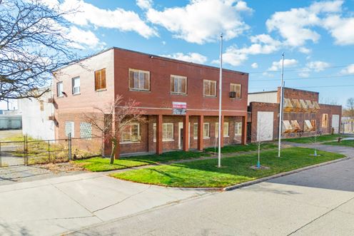 13881 Elmira St