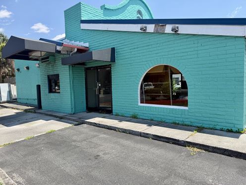 Stand Alone Quick Serve Restaurant Building For Sale