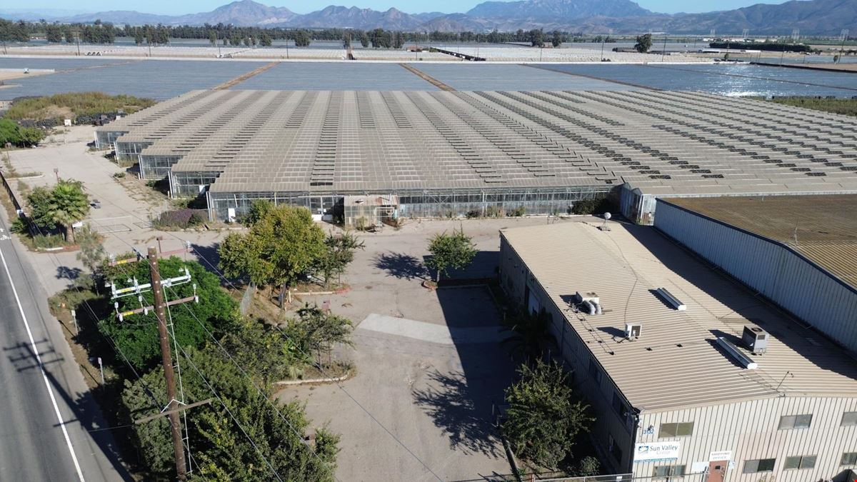 Pleasant Valley Rd Greenhouses