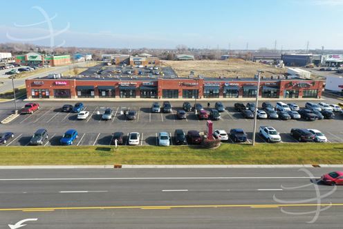 Shops of Ravenwood Square