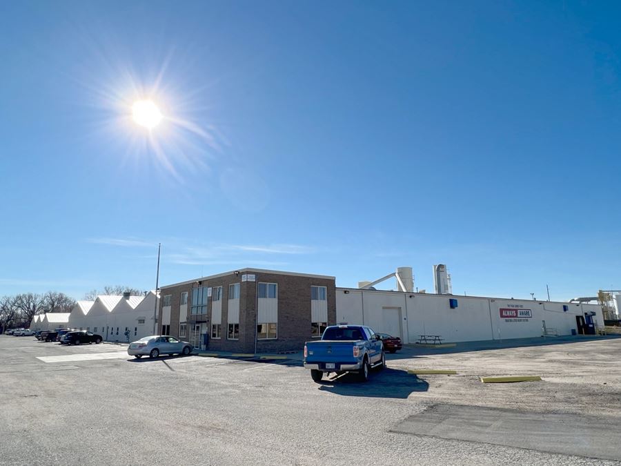 900 S. Meridian 810 and 831 S. Columbus, Newton, KS 67114