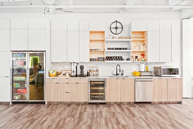 Regus - Brooklyn - Manhattan Ave