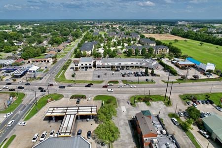 Retail space for Rent at 2201 Kaliste Saloom Road in Lafayette