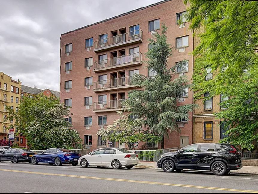 118-82 Metropolitan Ave #1B Kew Gardens Medical, Office, Retail NY 11415