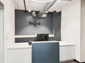 Regus - Jacksonville - Laura St