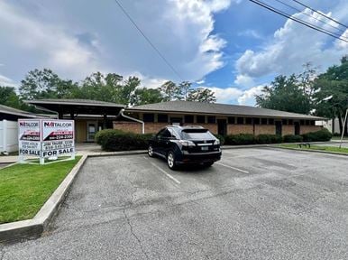 2326 Centerville Rd.
