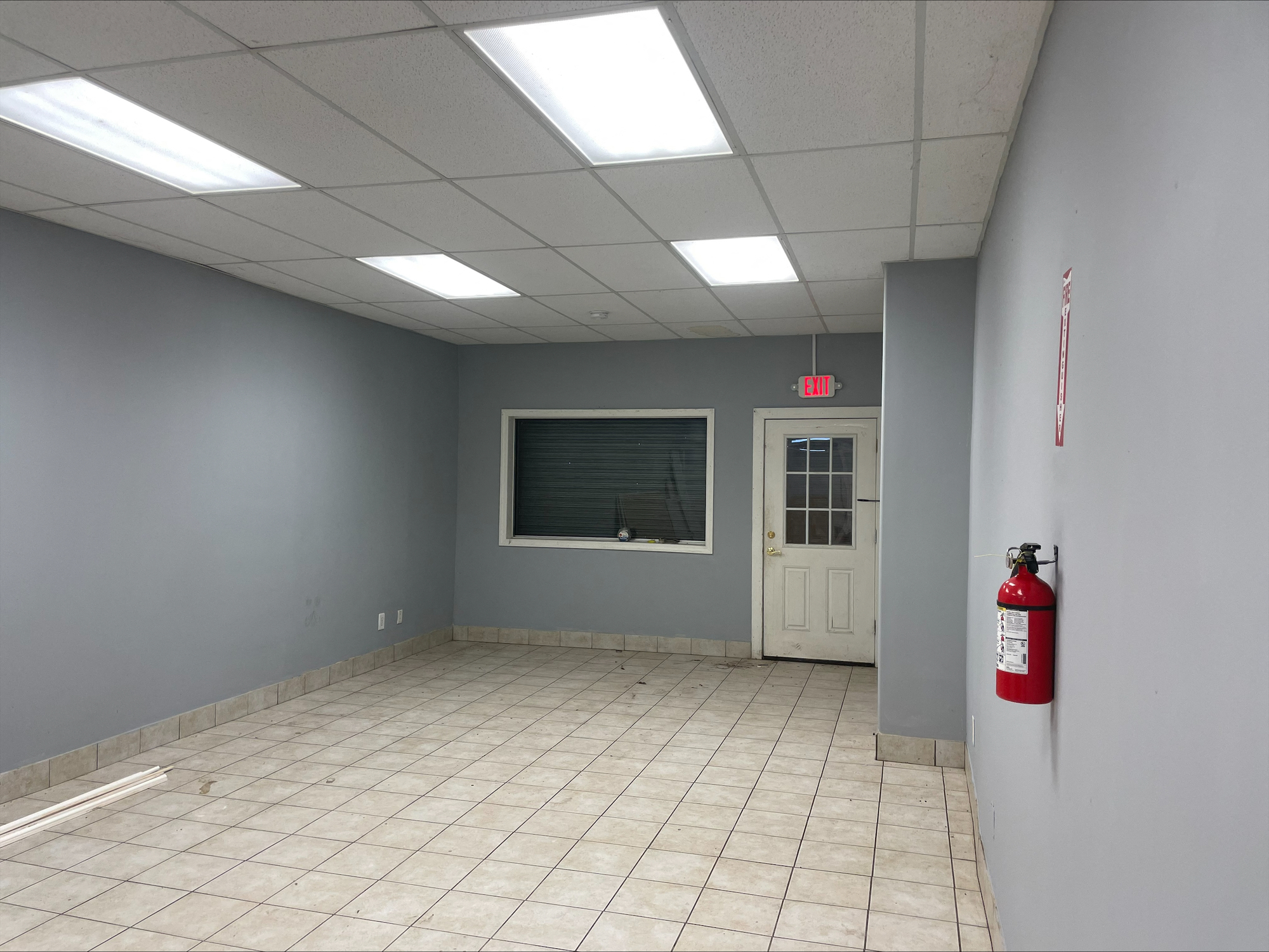 59 Pennsylvania Ave, Newark, NJ 07114